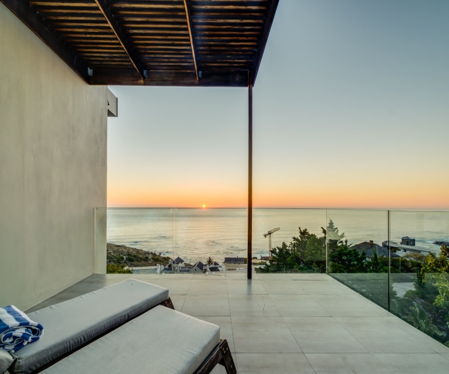 6 Bedroom Property for Sale in Camps Bay Western Cape